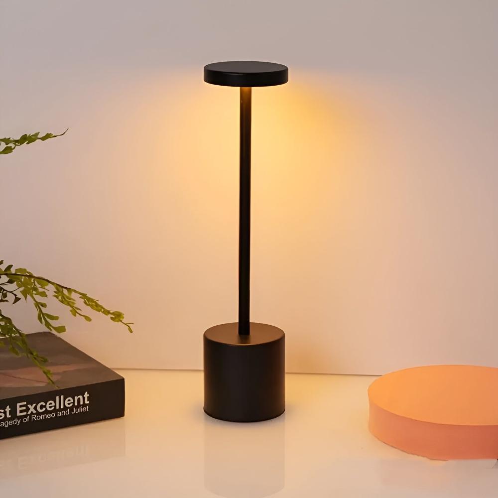 Lunara – Lampe de table sans fil dorée et minimaliste