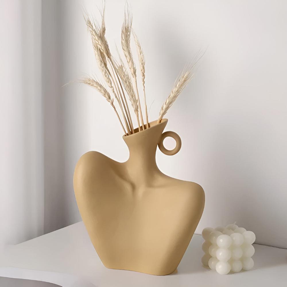 Lunara – Vase en céramique texturé et sculptural