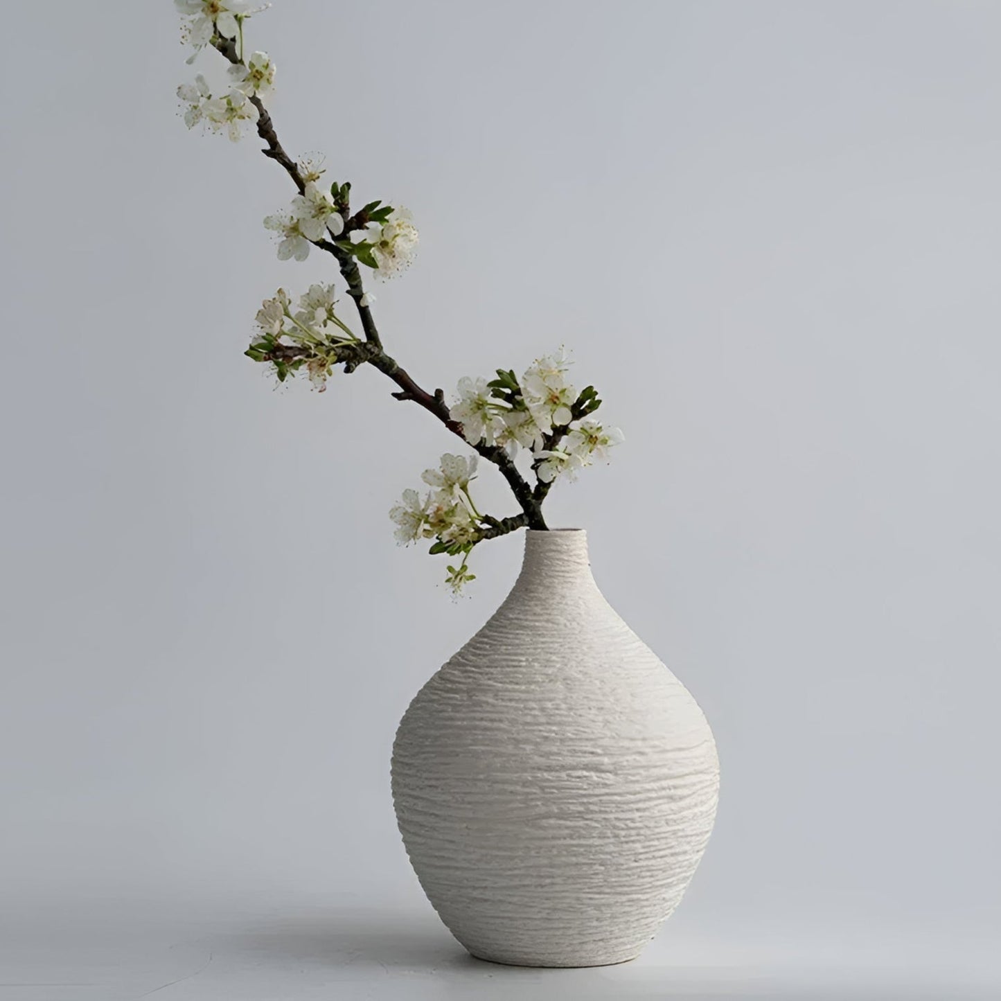Orion – Vase en céramique texturé et artisanal