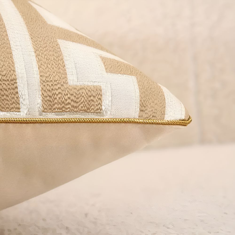Velora – Housse de coussin jacquard texturée et chaleureuse