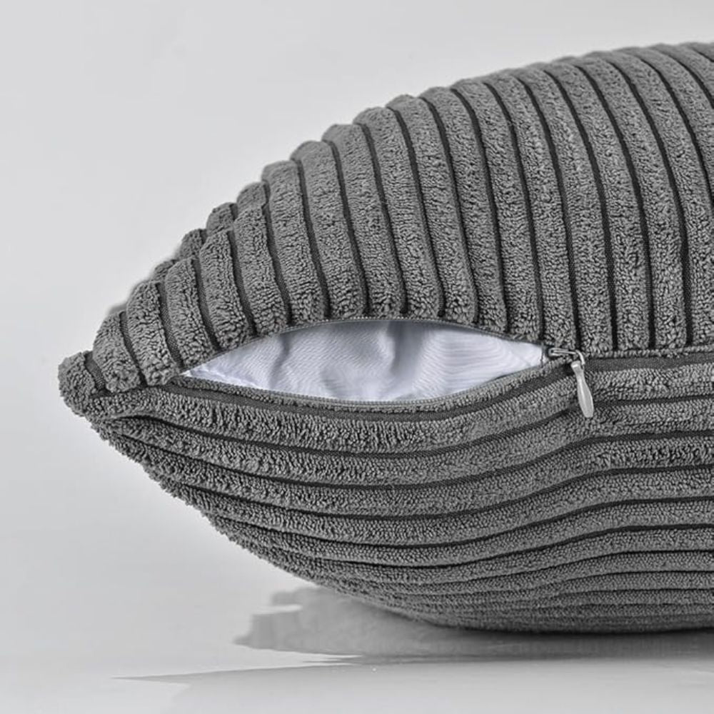 Solène – Housse de coussin en velours côtelé texturé et chaleureux