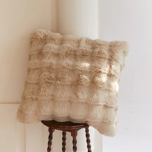 Soléra – Housse de coussin en fausse fourrure douce et texturée